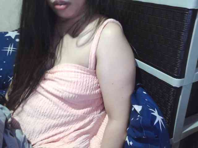 Cassiee webcam