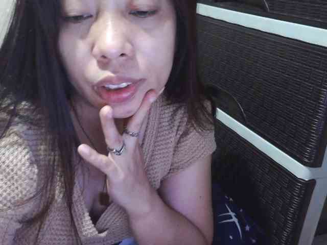 Cassiee webcam