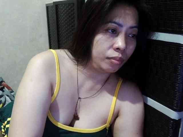 Cassiee webcam