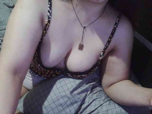 Cassiee webcam