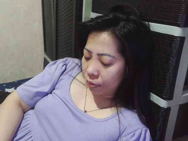 Cassiee webcam