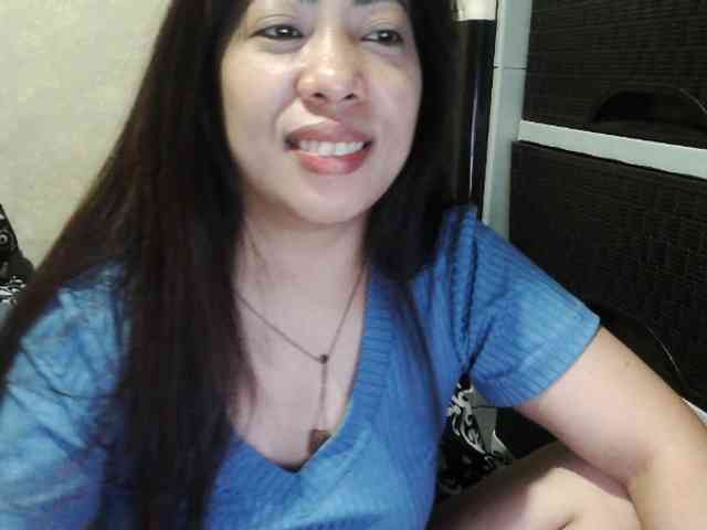 Cassiee webcam