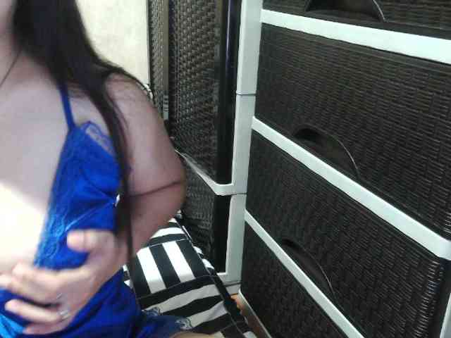 Cassiee webcam