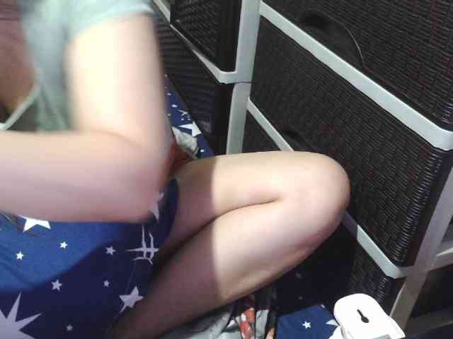 Cassiee webcam