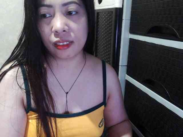 Cassiee webcam