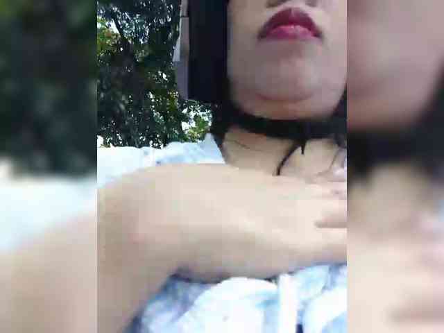 Cassiee webcam