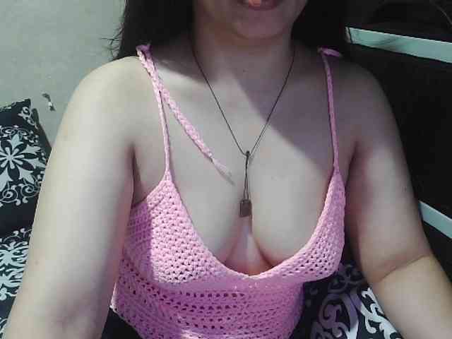 Cassiee webcam