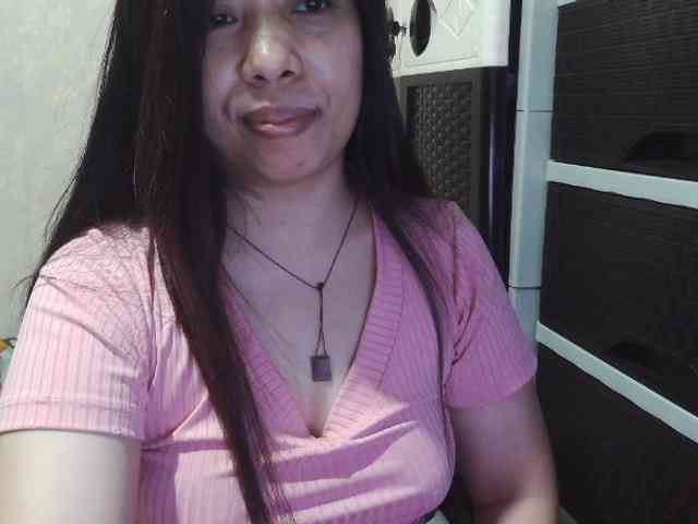 Cassiee webcam