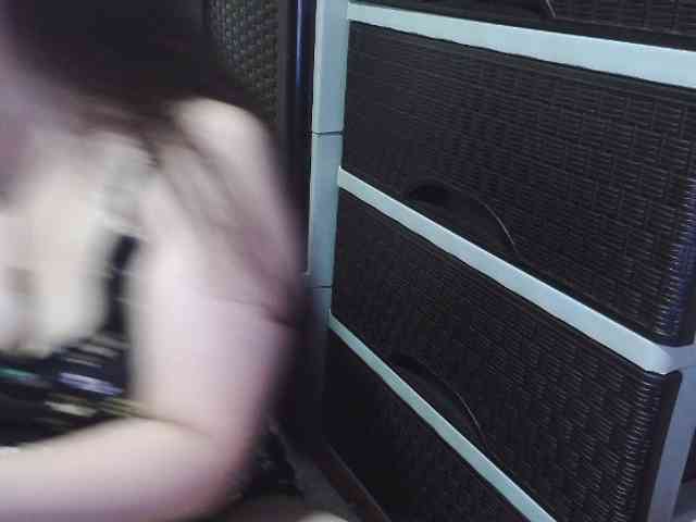 Cassiee webcam