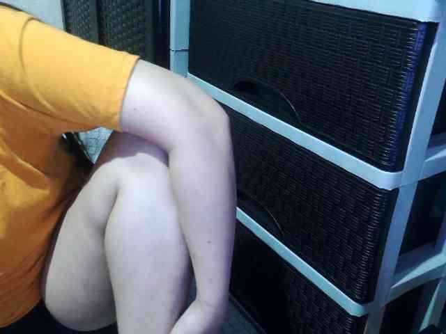 Cassiee webcam