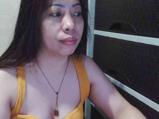 Cassiee webcam