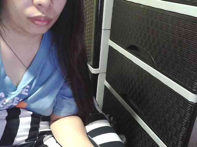 Cassiee webcam