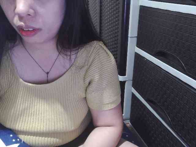 Cassiee webcam