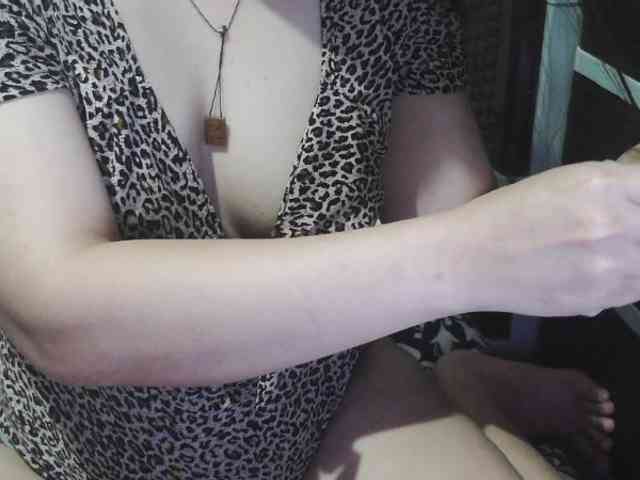 Cassiee webcam