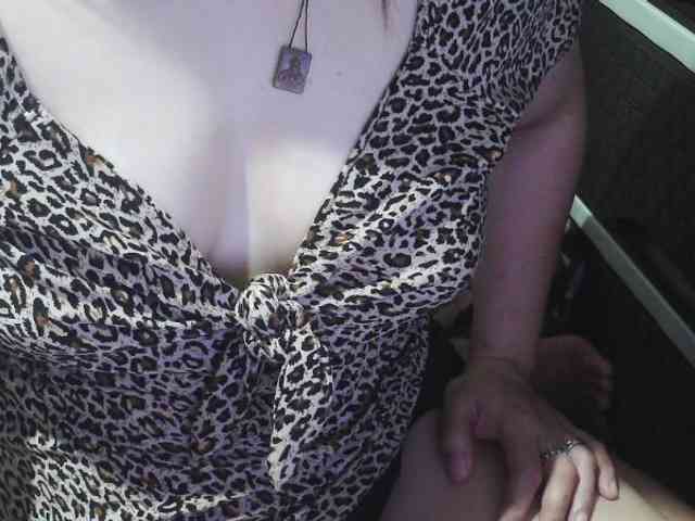 Cassiee webcam