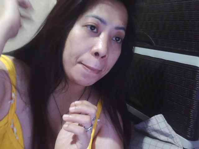 Cassiee webcam
