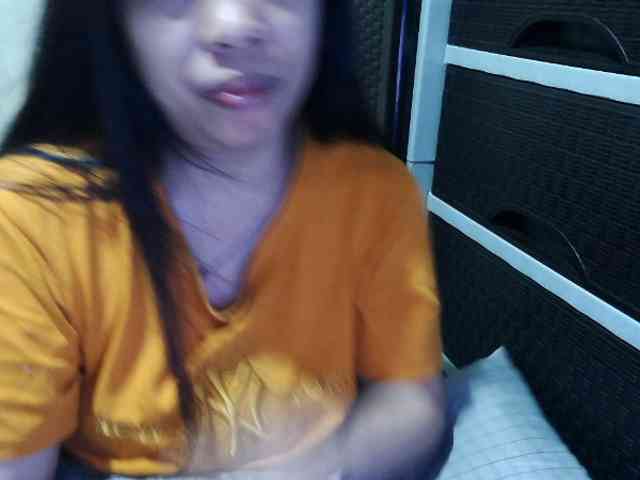 Cassiee webcam