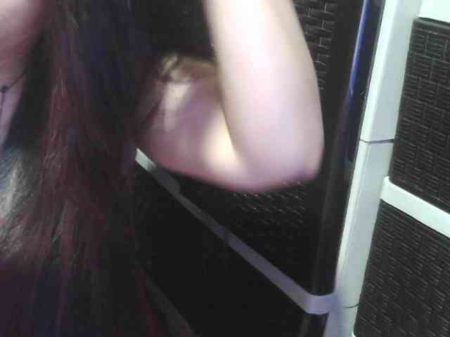 Cassiee webcam