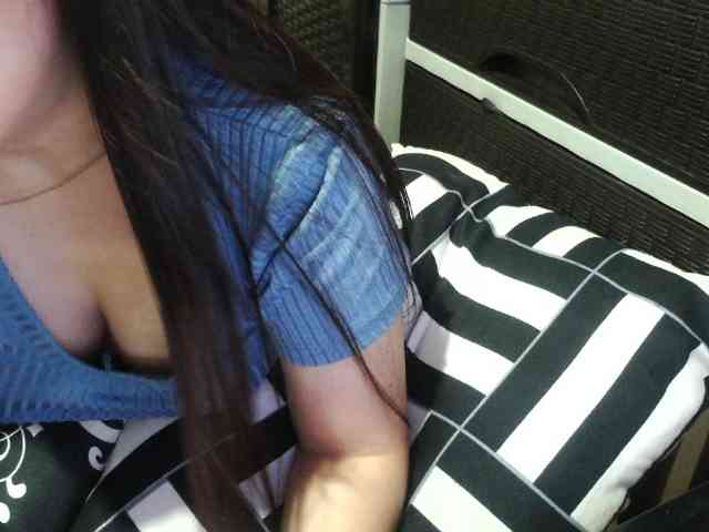 Cassiee webcam