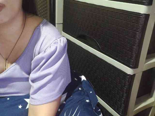 Cassiee webcam