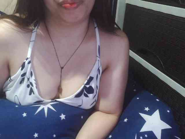 Cassiee webcam