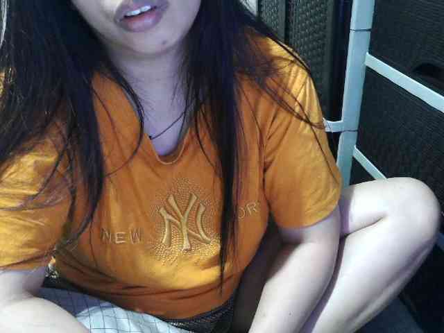 Cassiee webcam