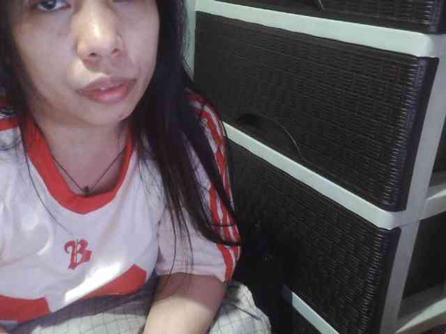 Cassiee webcam