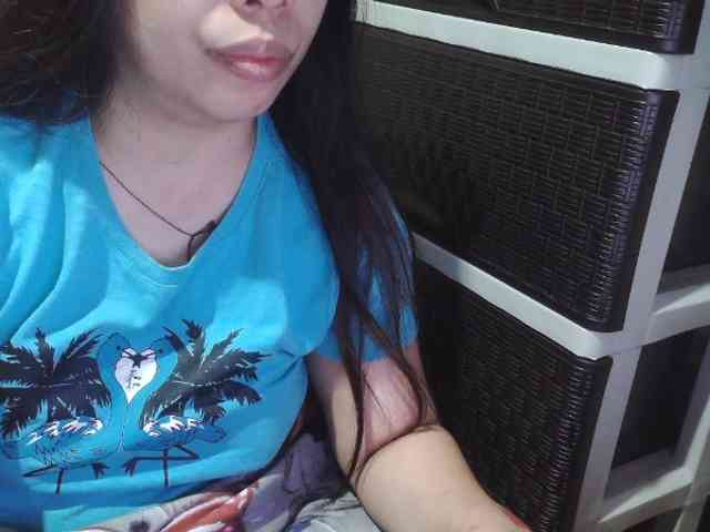 Cassiee webcam