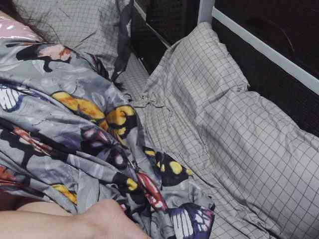 Cassiee webcam
