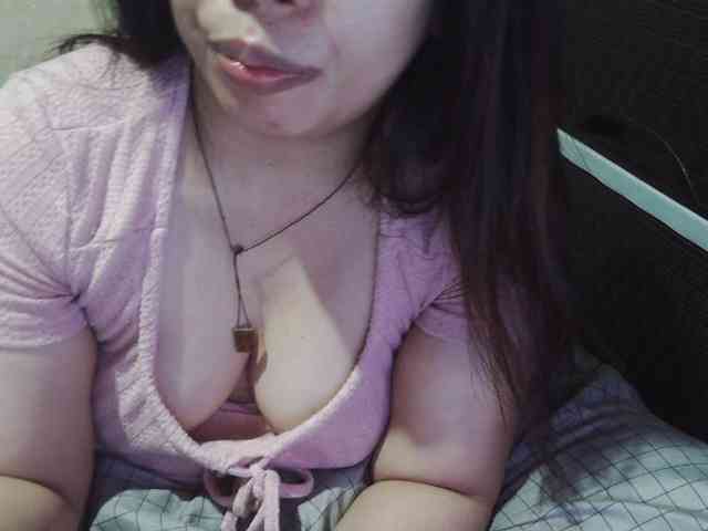 Cassiee webcam