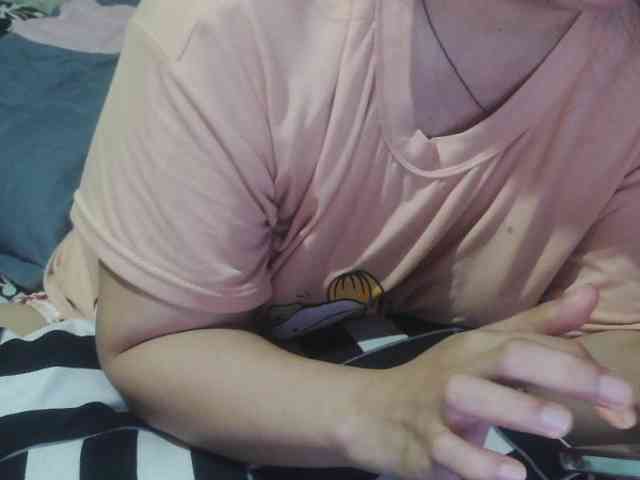 Cassiee webcam