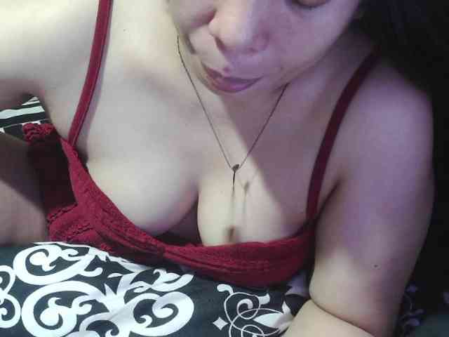 Kazzandra webcam