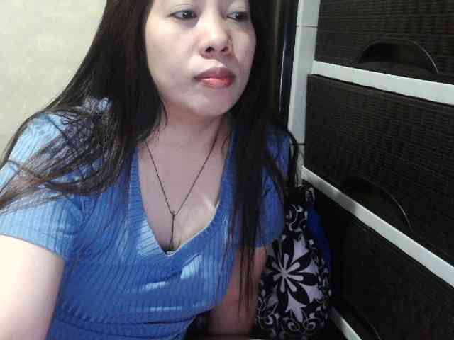 Cassiee webcam