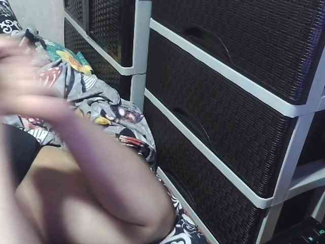 Kazzandra webcam