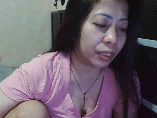 Cassiee webcam