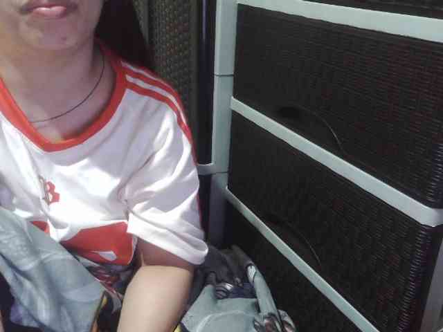 Cassiee webcam
