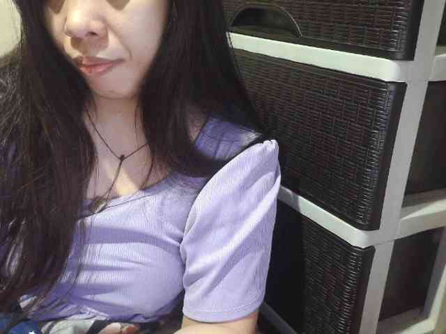 Cassiee webcam