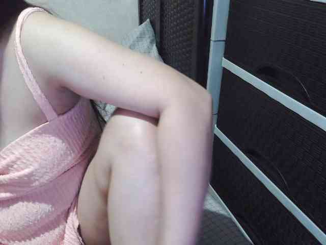 Cassiee webcam