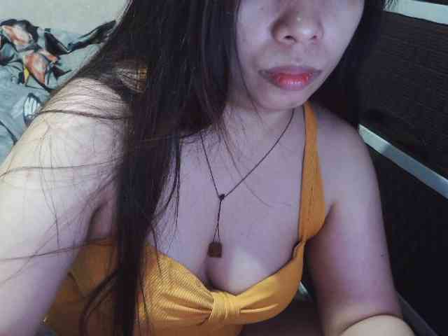 Cassiee webcam