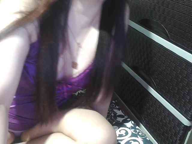 Kazzandra webcam