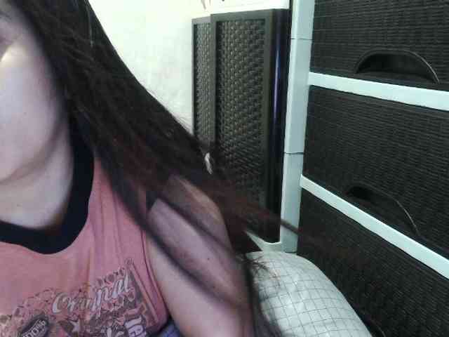 Cassiee webcam