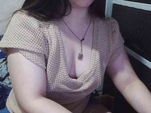 Cassiee webcam