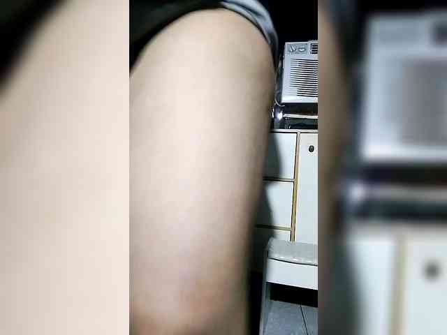 Kazzandra webcam
