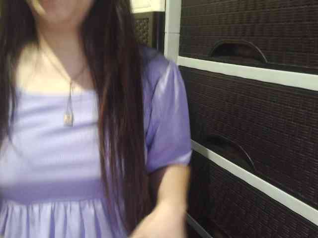 Cassiee webcam