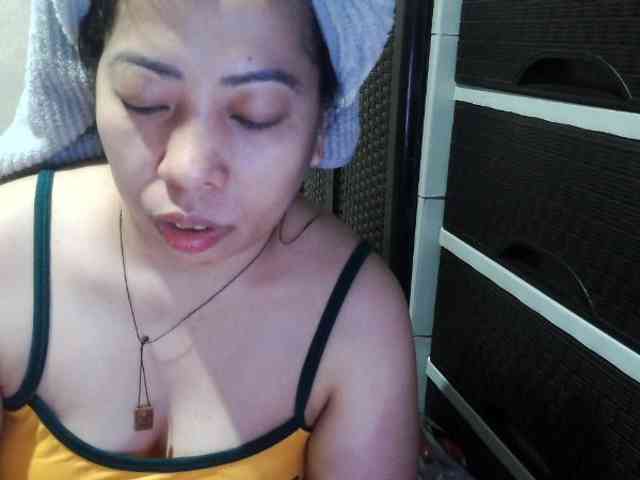 Cassiee webcam