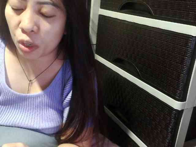 Cassiee webcam