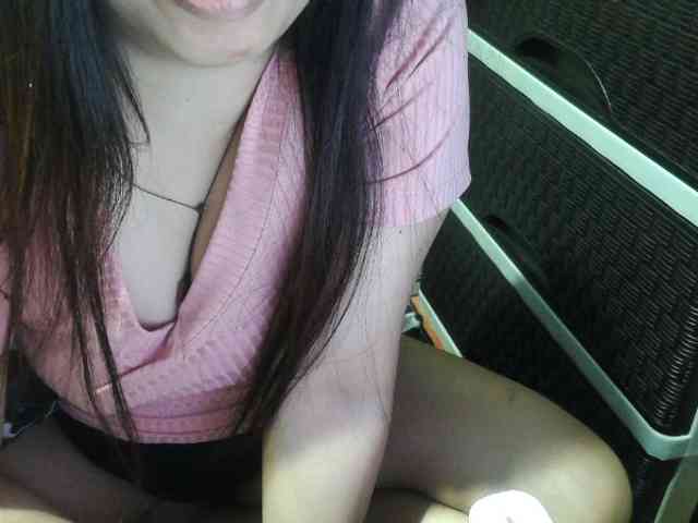 Cassiee webcam