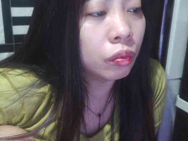 Cassiee webcam