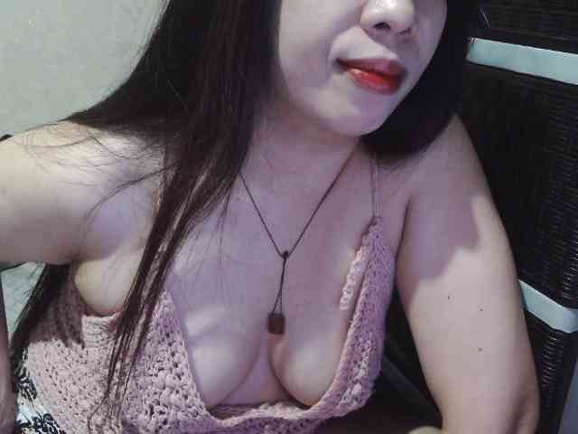 Cassiee webcam