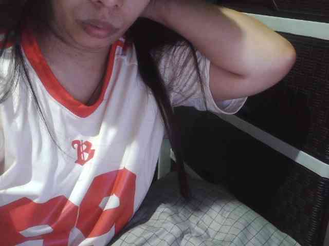 Cassiee webcam